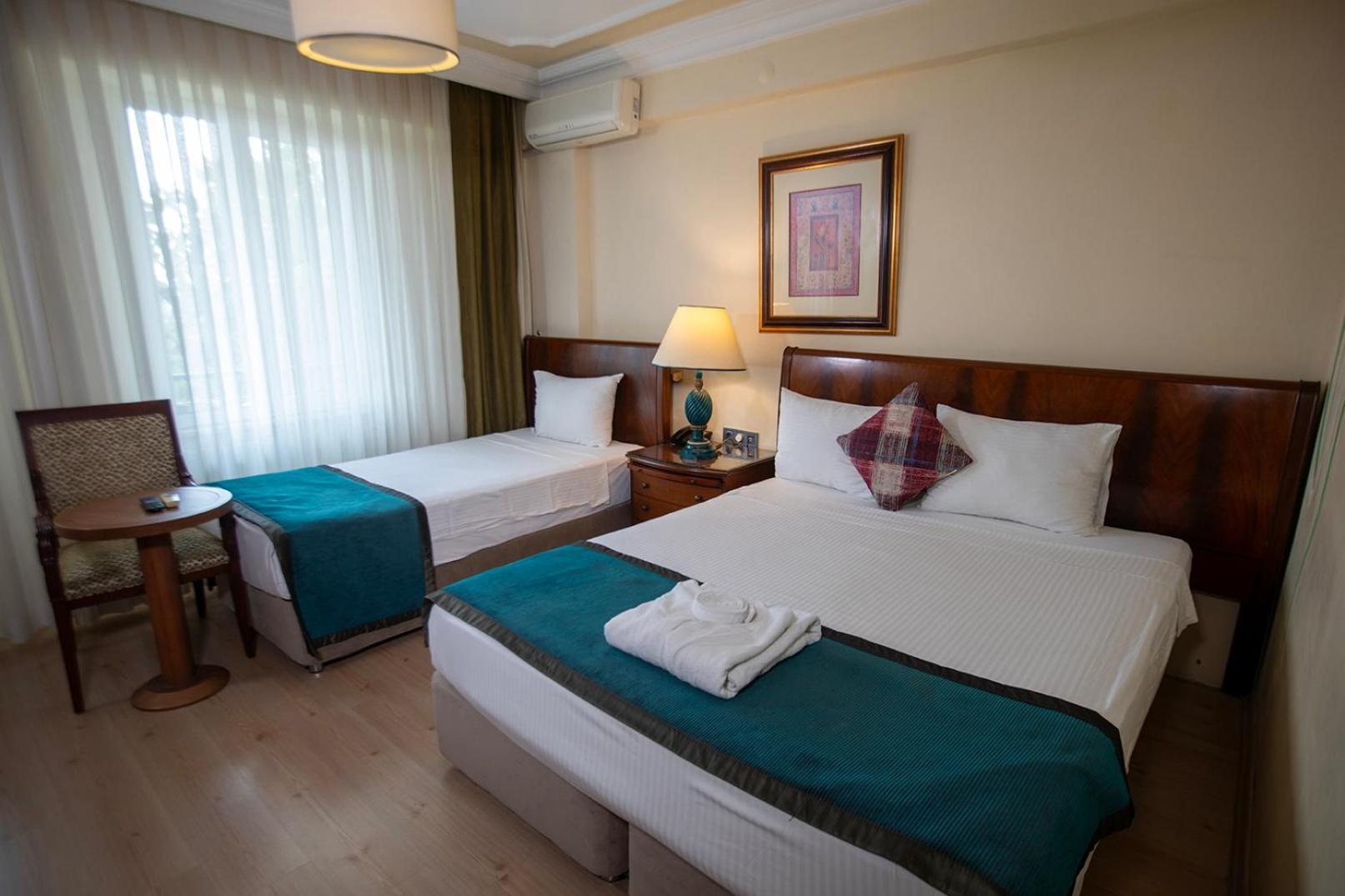 Hotel Simsek Edirne Ngoại thất bức ảnh